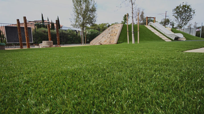 Playground-synthetic-turf
